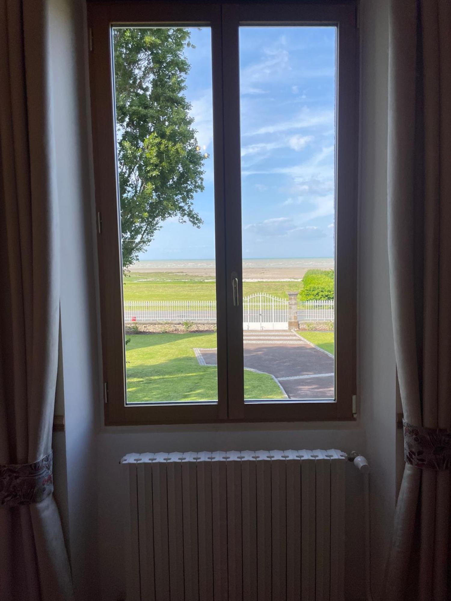 La Salmoniere Hotel เลอ วิวิเยร์-ซูร์-แมร์ ภายนอก รูปภาพ